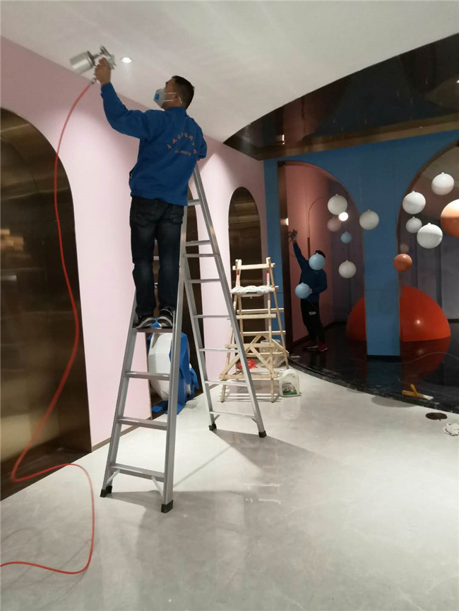 中梁皇粮浜售楼处